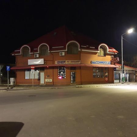 Motel Al Capone Σάτου Μάρε Εξωτερικό φωτογραφία
