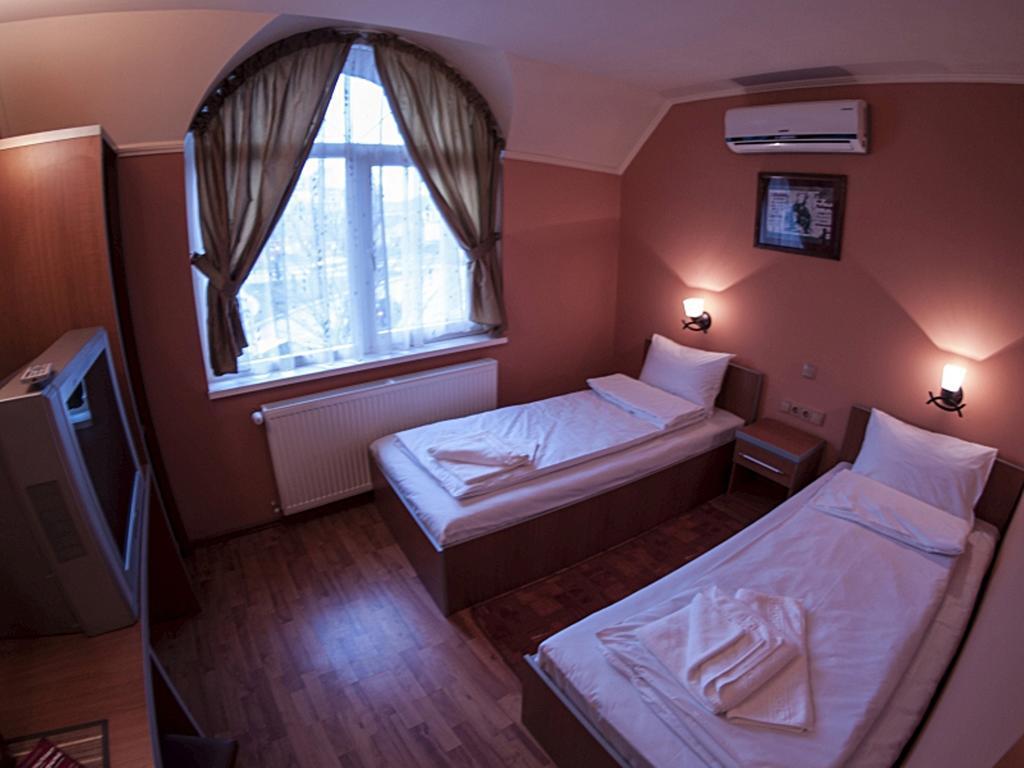 Motel Al Capone Σάτου Μάρε Εξωτερικό φωτογραφία