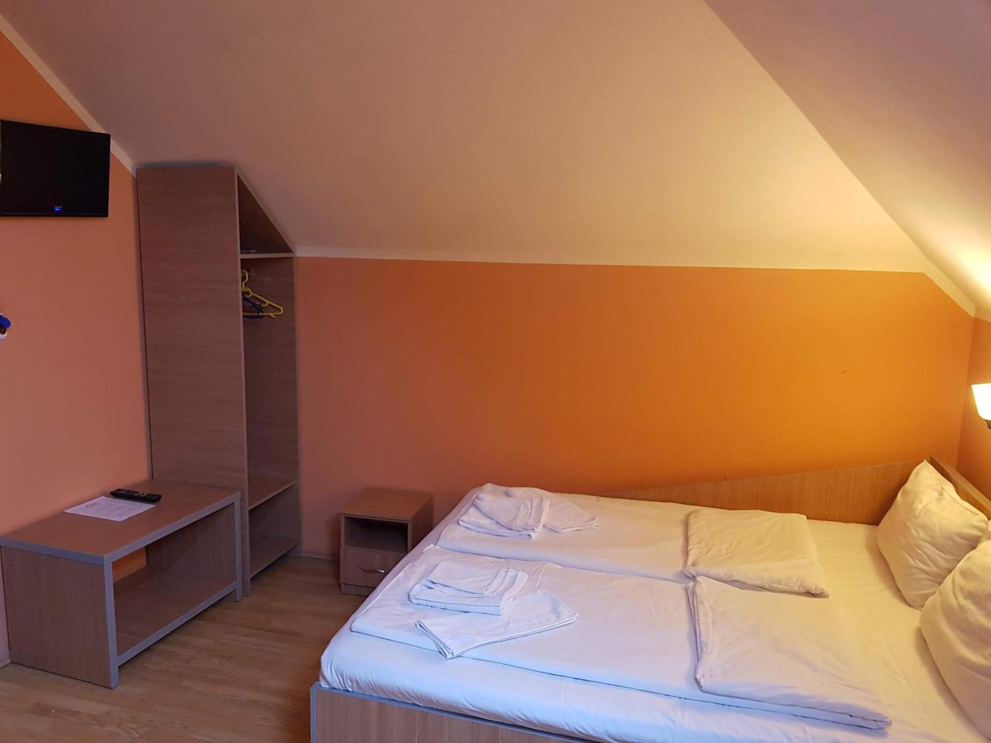 Motel Al Capone Σάτου Μάρε Εξωτερικό φωτογραφία