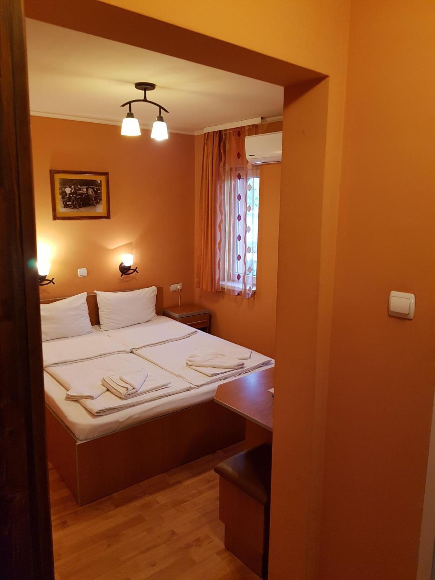 Motel Al Capone Σάτου Μάρε Εξωτερικό φωτογραφία