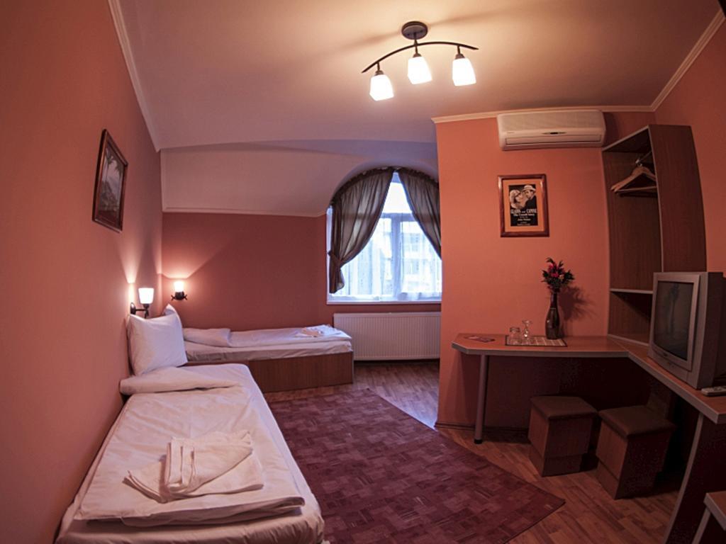 Motel Al Capone Σάτου Μάρε Εξωτερικό φωτογραφία